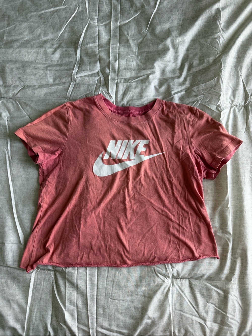 NIKE Pink Ombre Cropped Logo Short Sleeve T-Shirt (M)